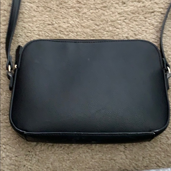 Old Navy Cross Body - Picture 2 of 3